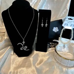 The Purest Heart Set - Cross Necklace & Earrings & Bracelet